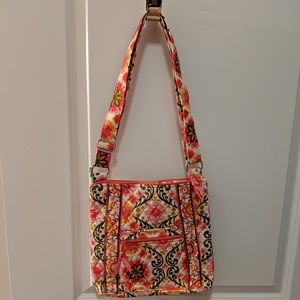 Vera Bradley NWT Folkloric Hipster Bag